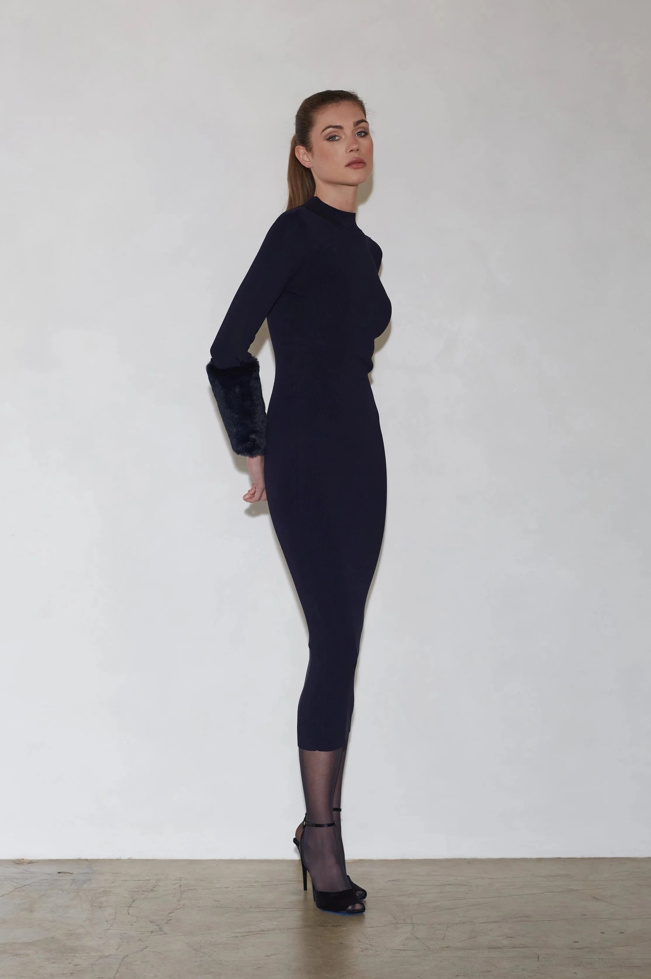 Tabitha Dress – view 3 | Delfi Collective