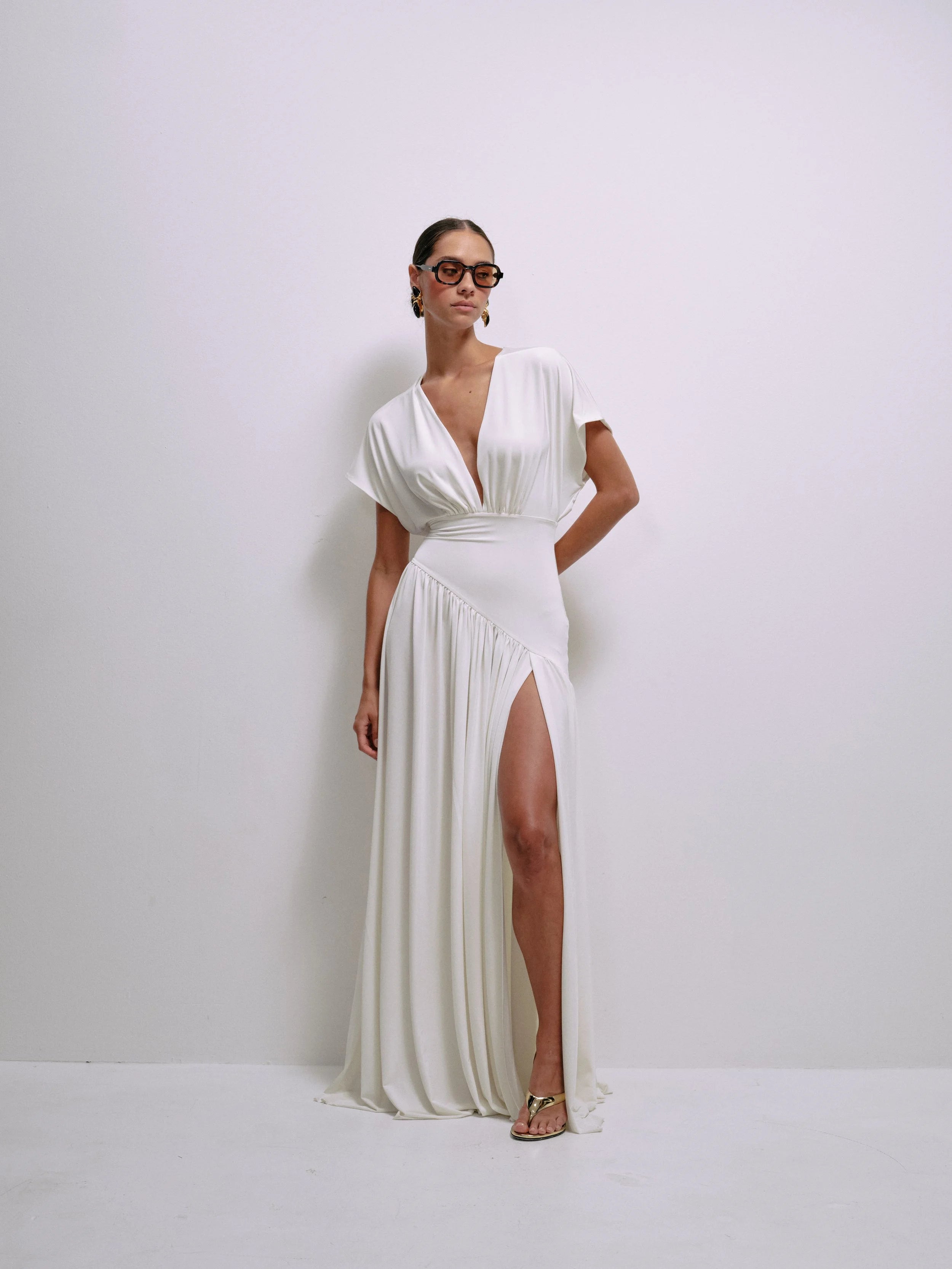 Sade Dress in White – view 3 | Delfi Collective