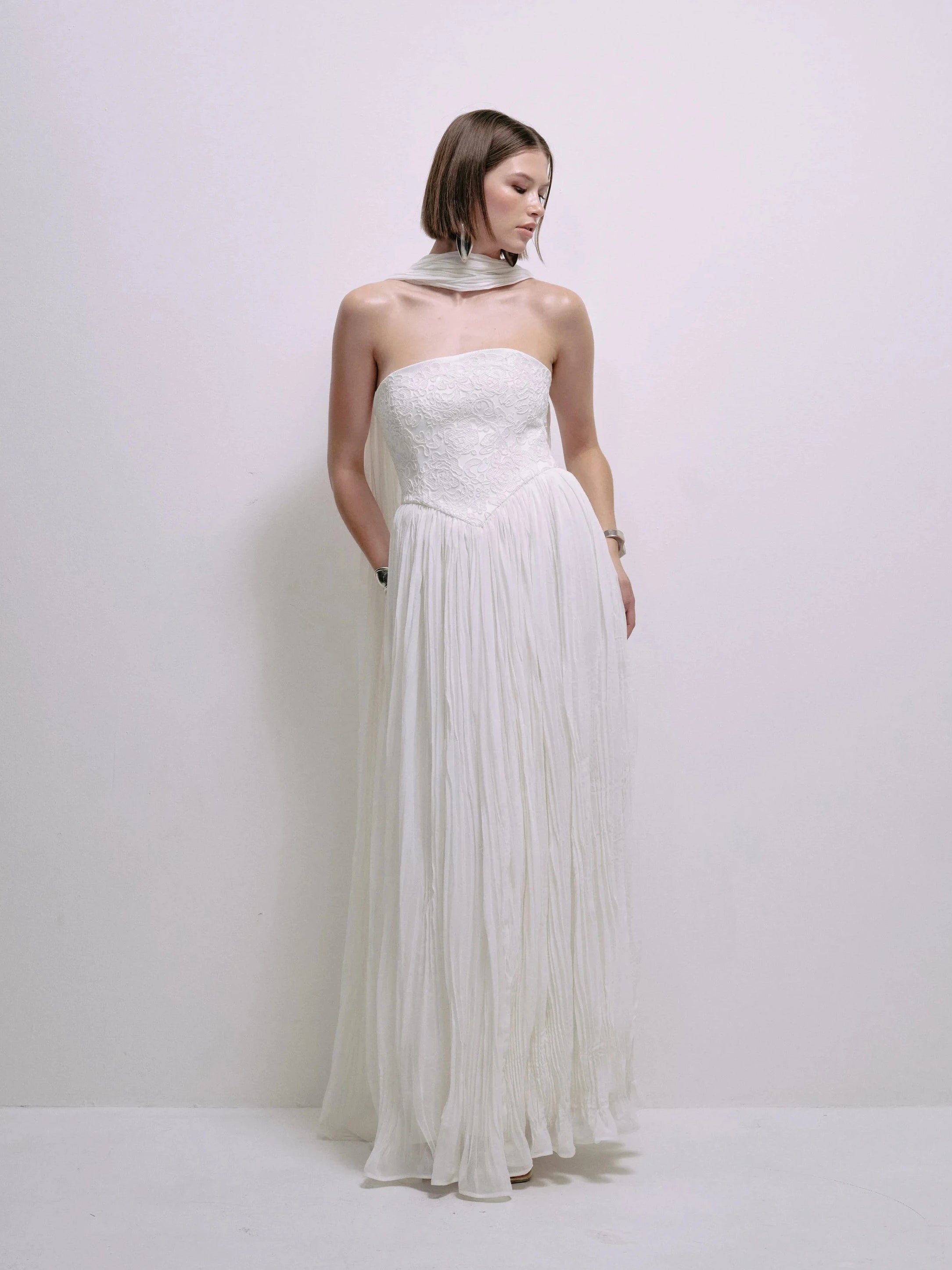 Lourdes Dress – view 3 | Delfi Collective