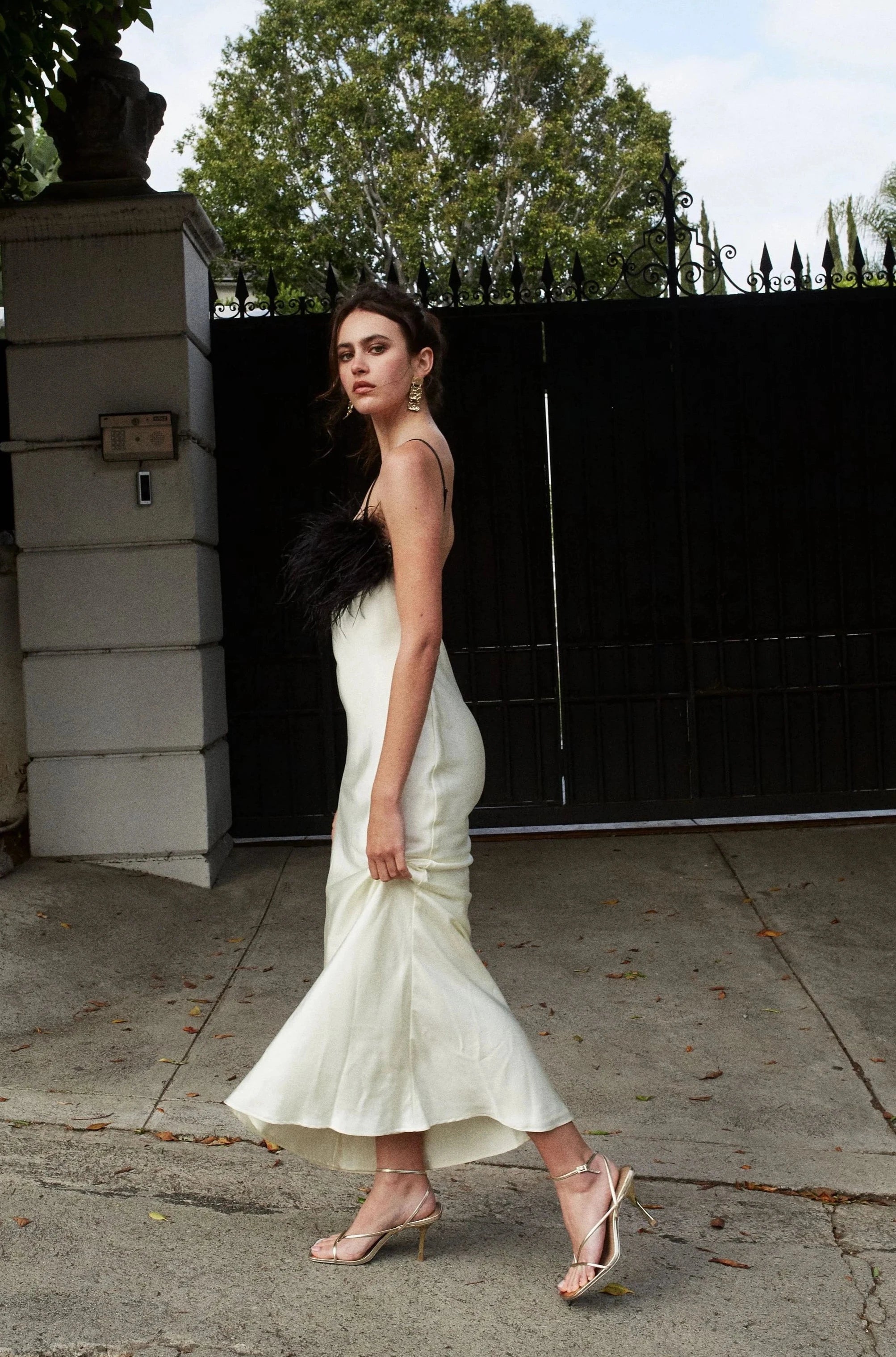 Lady Dress – view 3 | Delfi Collective