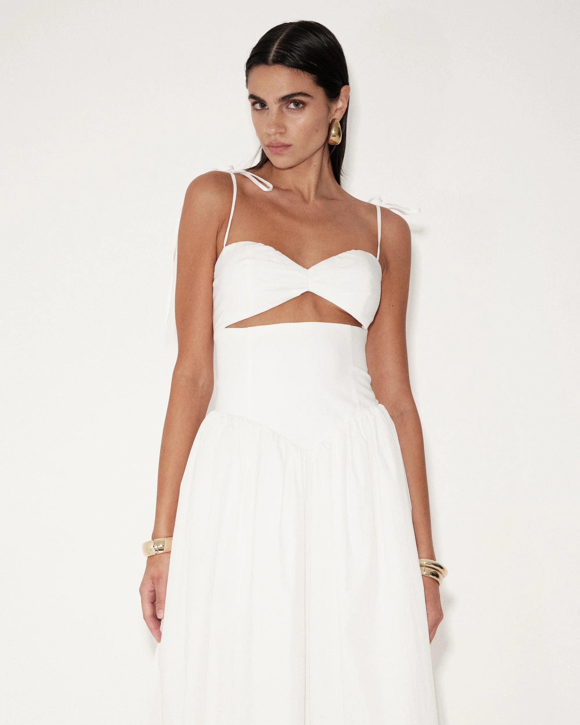 Naomi Dress in White – view 2 | Delfi Collective