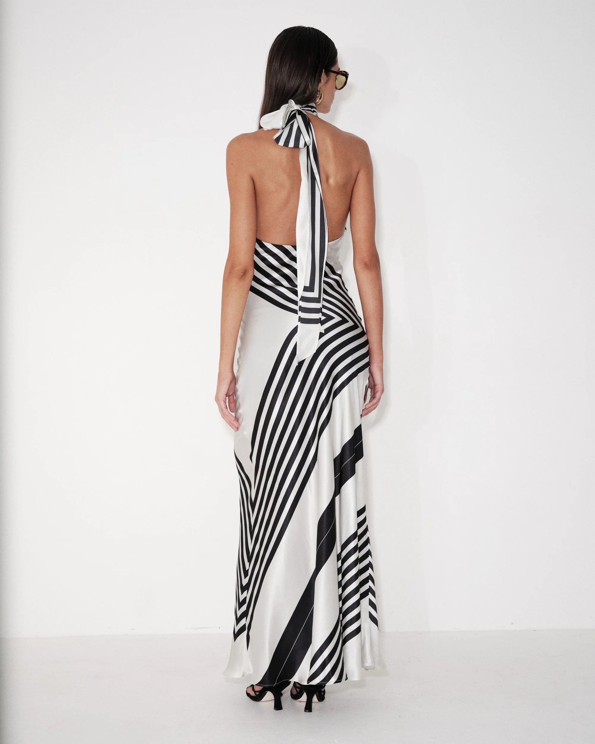 Sonya Dress – view 2 | Delfi Collective